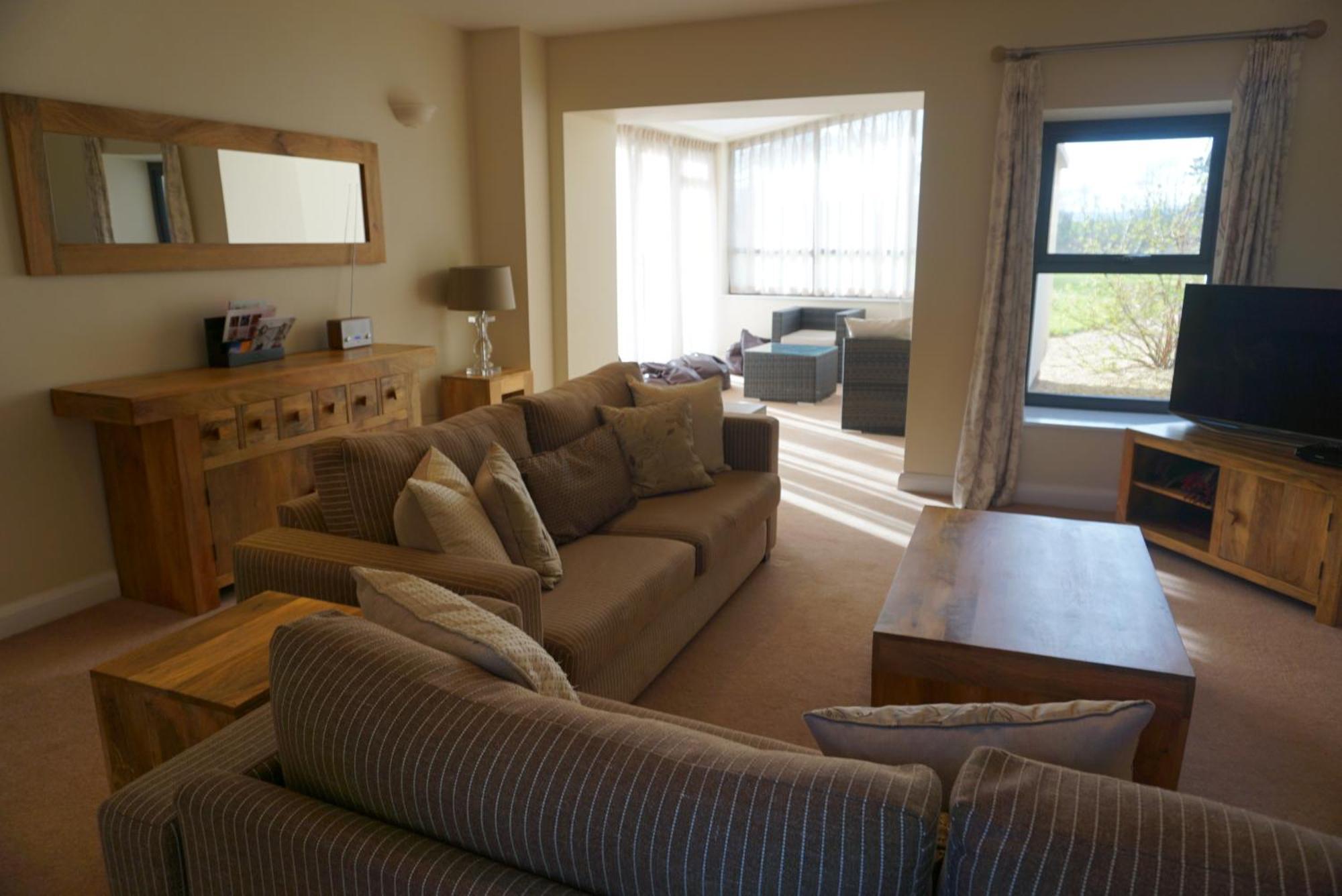 Hunter Lodges By Celtic Manor Newport  Exteriér fotografie